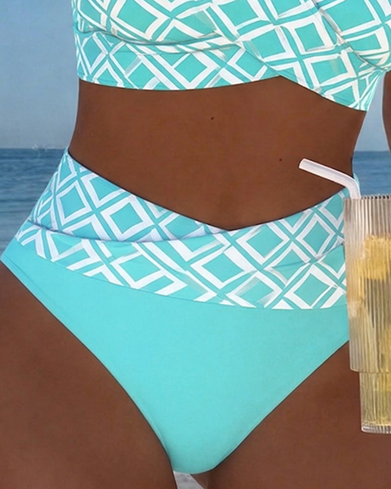 Dvoudílné bikiny s podprsenkovým střihem a diamantovým vzorem