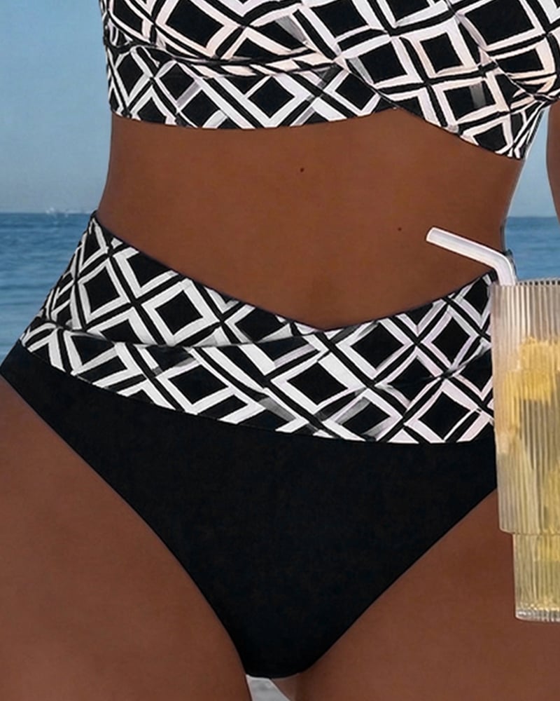 Dvoudílné bikiny s podprsenkovým střihem a diamantovým vzorem